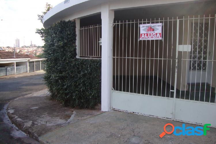 Casa - Aluguel - TAQUARITINGA - SP - JARDIM SCALIZE