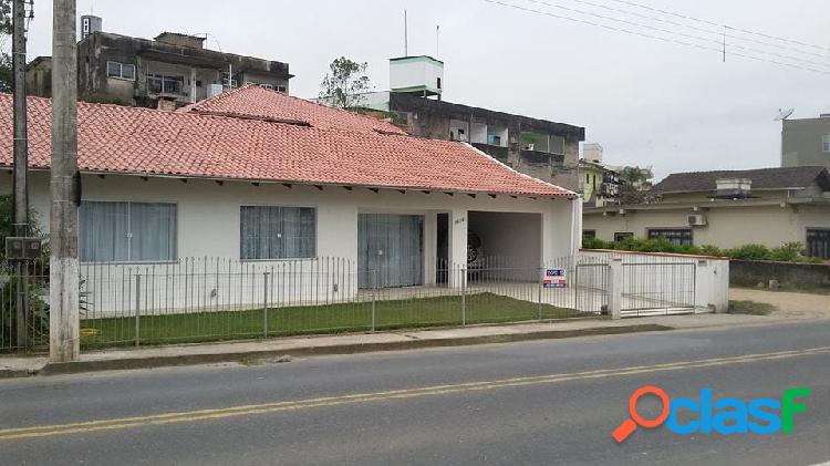Casa - Casa a Venda no bairro Salto do Norte - Blumenau, SC
