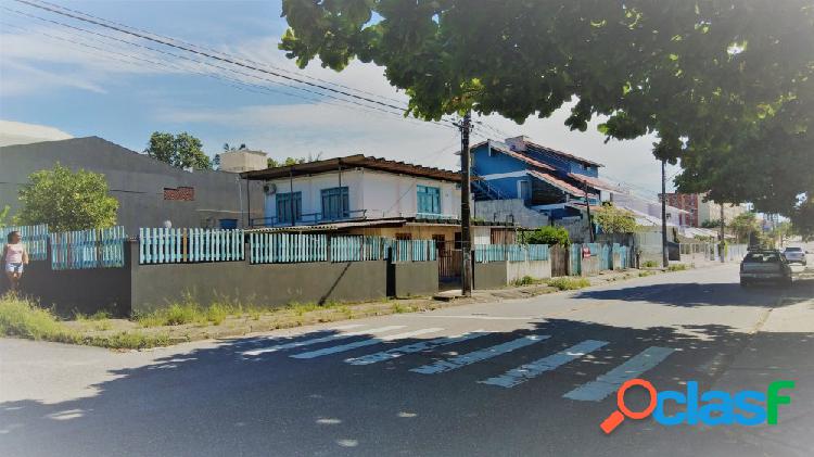 Casa a Venda no bairro Ipiranga - São José, SC - Ref.: