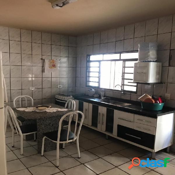 Casa a Venda no bairro Jardim Esmeralda - Santa Bárbara