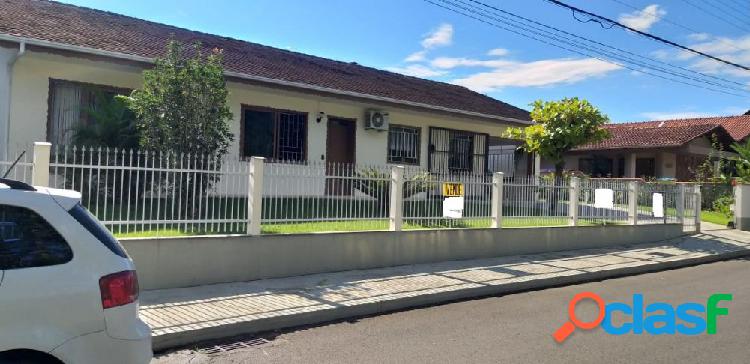 Casa a Venda no bairro do Salto - Blumenau, SC - Ref.: 473