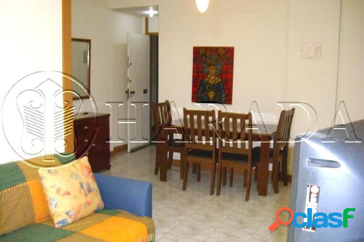 Excelente flat 55 m2 com vaga em Copacabana - Flat a Venda
