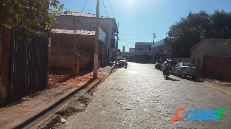 Lote Grande Escriturado - Lote a Venda no bairro Esplanada -