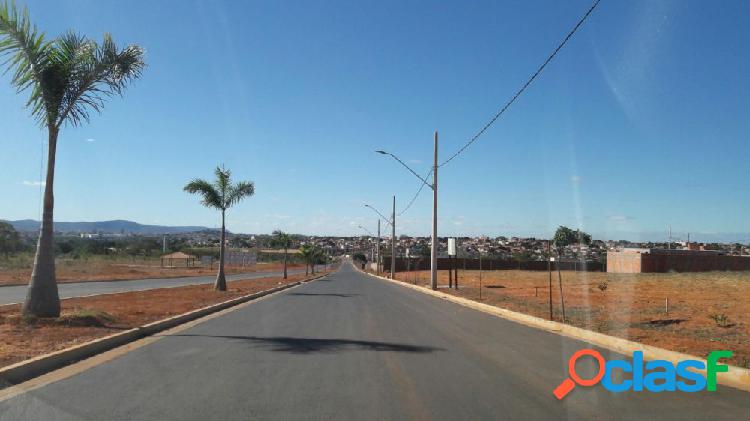 Lotes Comerciais ou Residenciais de 315 m2 - Lote a Venda no