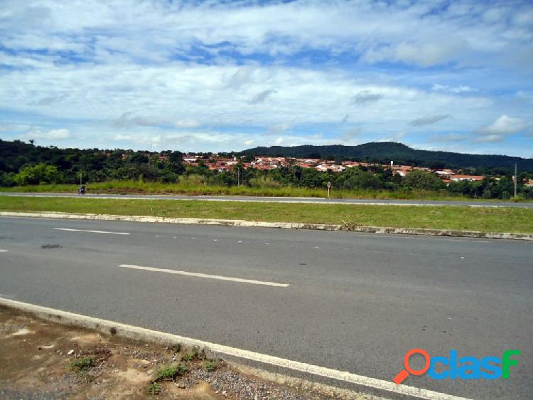 Lotes parelados Dom Felipe em caldas novas - Lote a Venda no