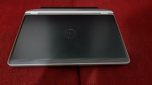 Notebook Dell Latitude E -Core i5 3.4Ghz -4Gb-320Hd-Tela