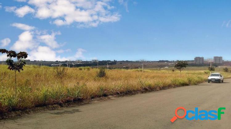 Terreno em Loteamento Fechado Industrial - Lote a Venda no