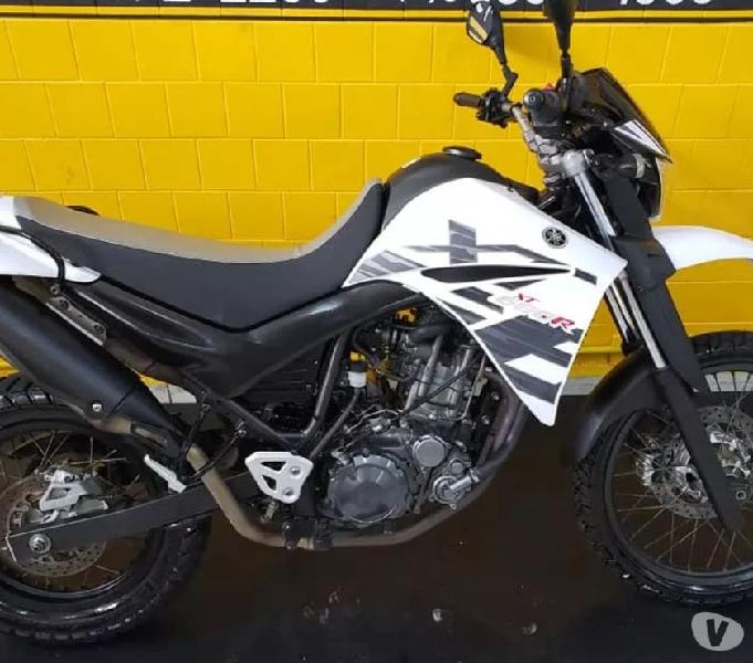 YAMAHA XT 660R - BRANCA 2018