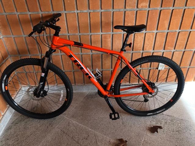 Bicicleta TREK modelo Marlin 7 aro 29