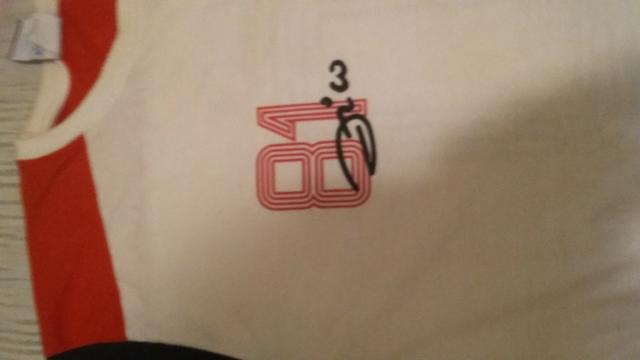 Camisa do Flamengo Zico comemorativa 81 watshapp .