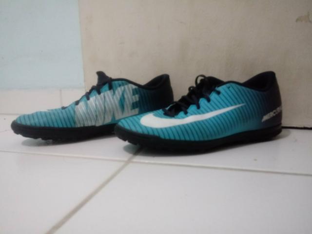 Chuteira Society Nike Mercurialx