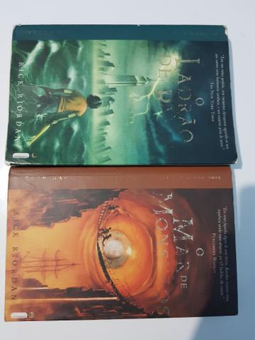 2 Livros Saga Percy Jackson e os Olimpianos