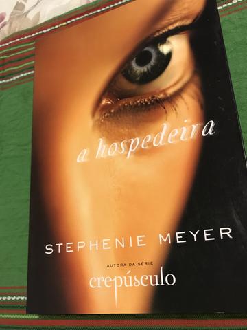 A Hospedeira Stephenie Meyer (Novo)-R$