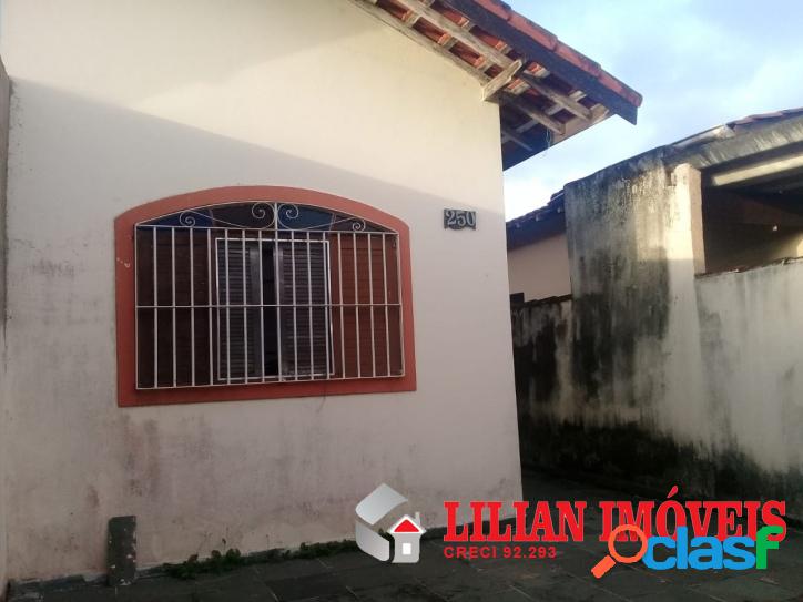 Casa geminada / Mongaguá
