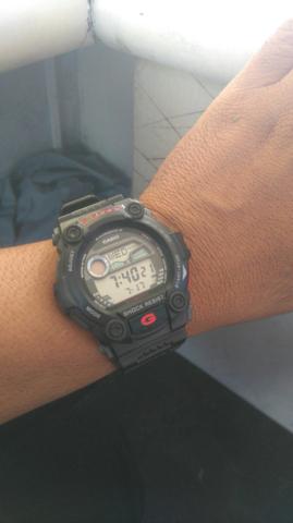 Casio g-shock tabua de mare e lua