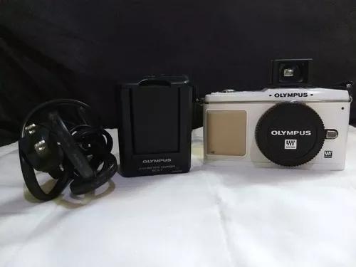 Câmera Olimpus Ep-1 + View Finder Pouco Usada