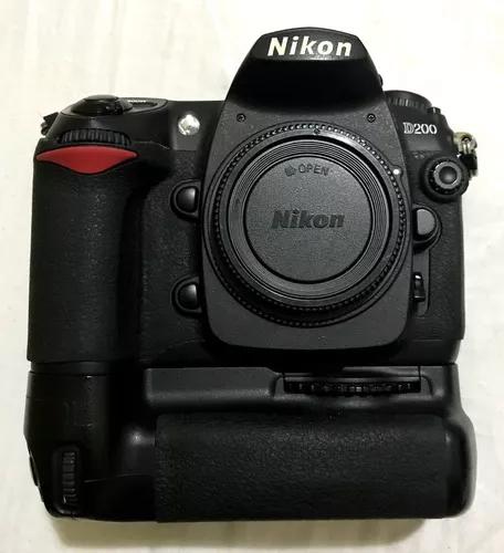 Nikon D200 (corpo) + Grip Mb200 + Cf 8gb