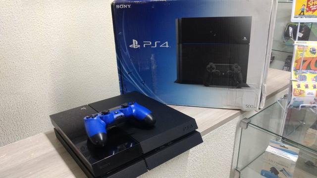 PS4 Playstation 4 com jogo e garantia