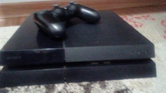 Ps4+dois jogos