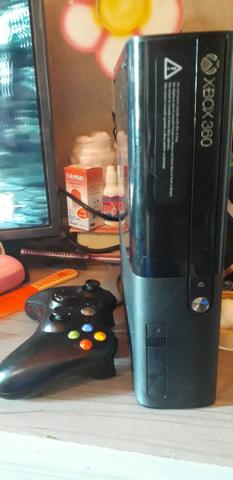 Vendo xbox em ótimo estado