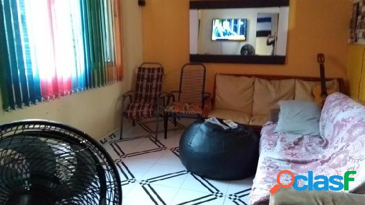 Apartamento com 2 dorms em Praia Grande - Ocian por 170 mil