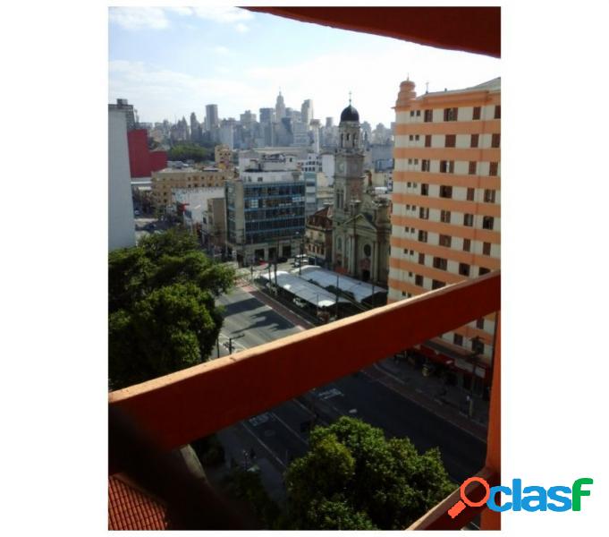 Apartamento com 2 dorms em São Paulo - Brás por 300 mil à