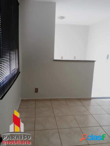 Apartamento com 2 dorms em Uberlândia - Alto Umuarama por