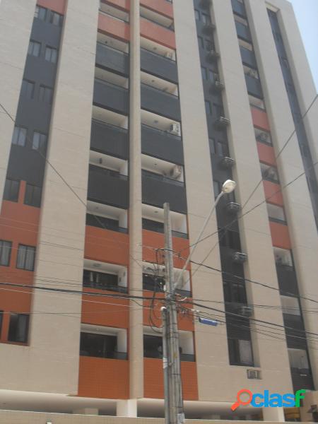 Apartamento com 3 dorms em João Pessoa - Manaíra por 350