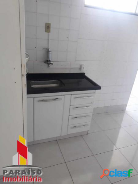 Apartamento com 3 dorms em Uberlândia - Tabajaras por 180