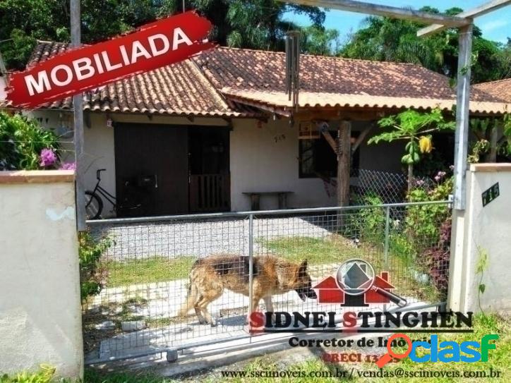 Casa ampla com 03 dormitórios, em Bal. Barra do Sul - SC.