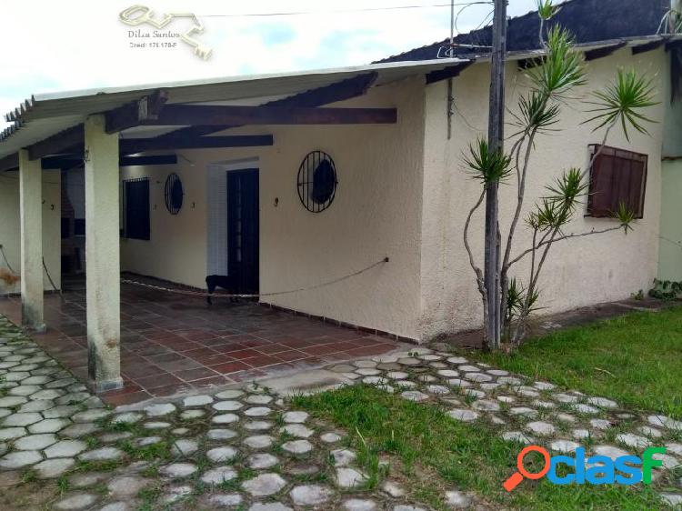 Casa com 2 dorms em Itanhaém - Marambaia por 130 mil para