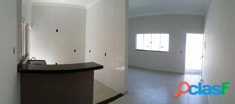Casa com 2 dorms em Uberlândia - Jardim Brasília por 180