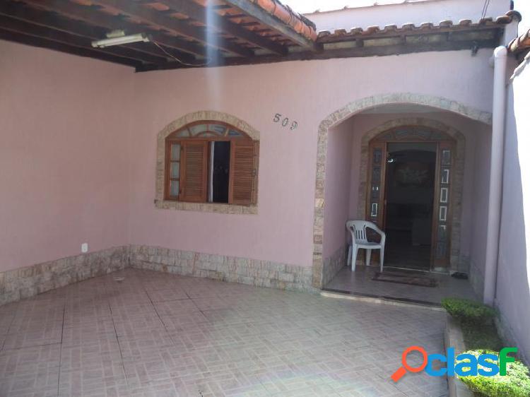 Casa com 3 dorms em Barra do Piraí - Recanto Feliz por