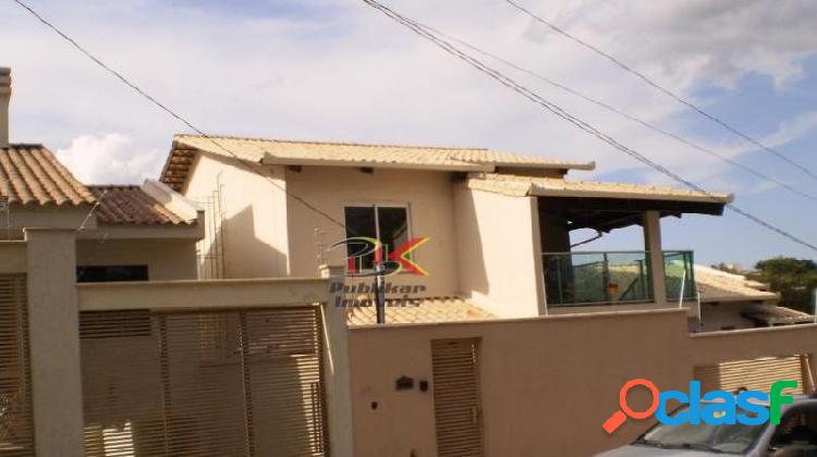 Casa com 3 dorms em Betim - Centro por 380 mil para comprar