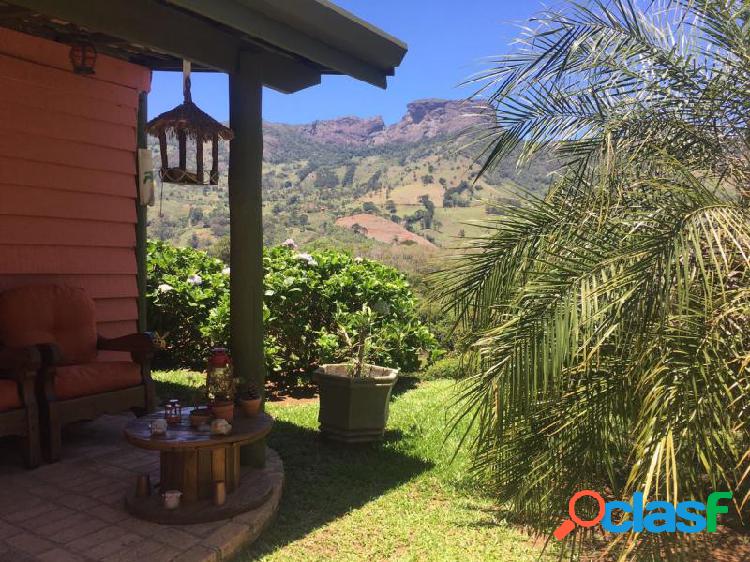 Casa com 3 dorms em São Bento do Sapucaí - Paiol Grande