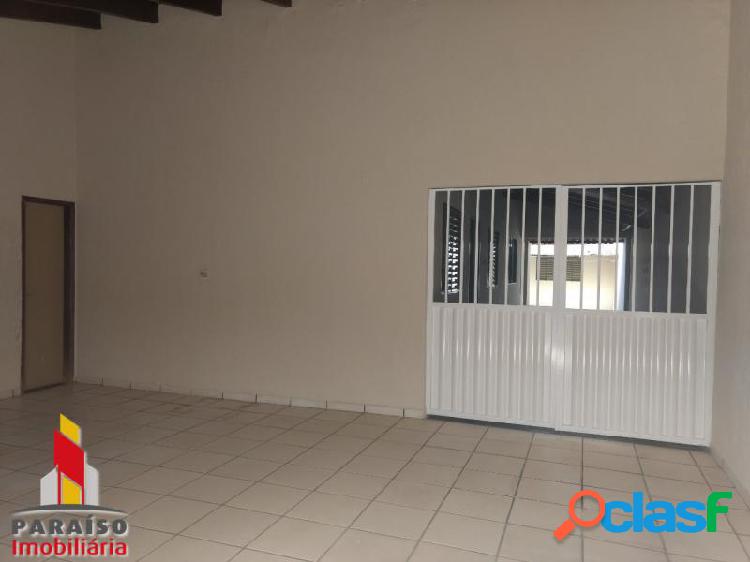 Casa com 3 dorms em Uberlândia - Laranjeiras por 280 mil à