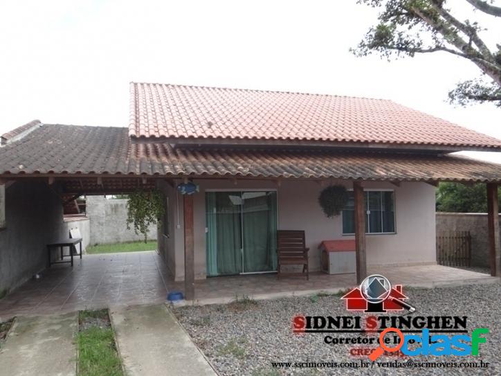 Casa de alvenaria com laje, em Bal. Barra do Sul – SC.