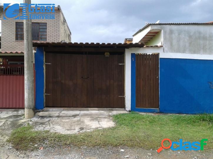 Casa independente com 1 quarto próximo a orla de Iguaba