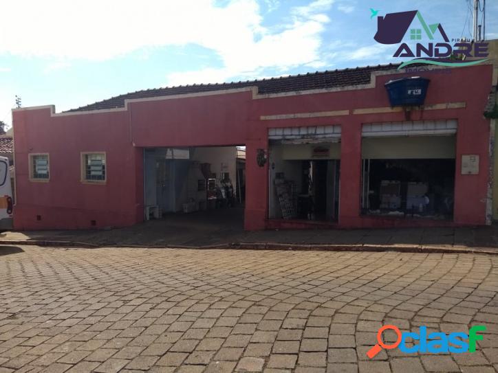 Imóvel comercial, 689m², no Centro, Piraju/SP.