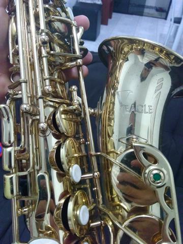 Sax alto Eagle