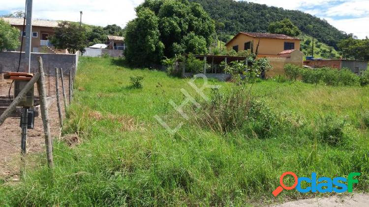 Terreno com 360 m2 em Maricá - Caxito por 45 mil à venda