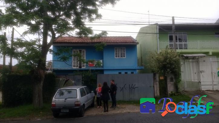 SOBRADO PINHEIRINHO - 216 ­M² - EXCELENTE LOCALIZAÇÃO