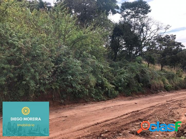 Terreno em Terra Preta com boa topografia,10 lotes