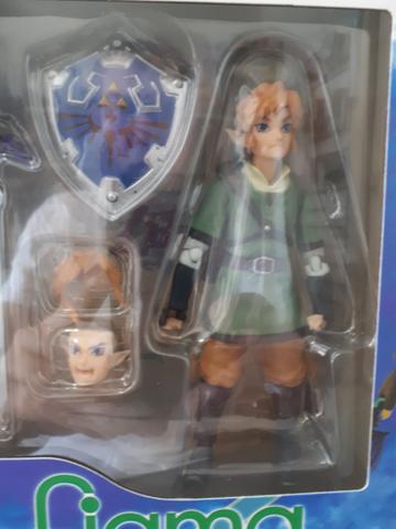 Action figure zelda