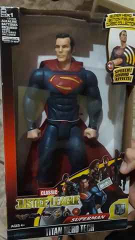 Boneco Super Man