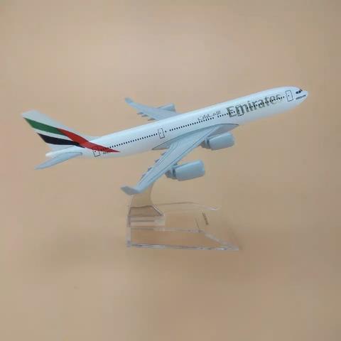 Miniatura Avião Emirates