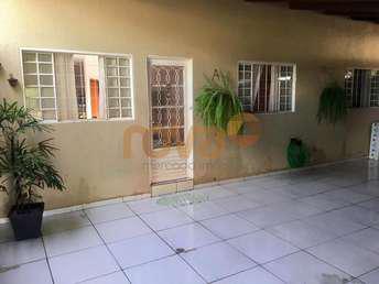 Casa com 3 quartos à venda no bairro Alvorada, 150m²