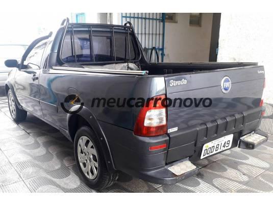 FIAT STRADA TREKKING 1.8 MPI FLEX 8V CS 2005/2005