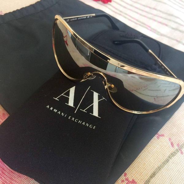 Oculos de sol Armani Exchange dourado