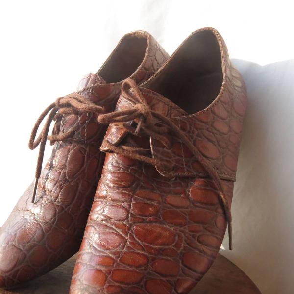 Sapato de couro lindão